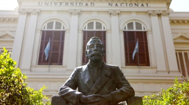La UNLP firmó un convenio con fábrica local para el desarrollo de satélites nacionales