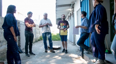 En la ciudad de Tandil diseñan planchones ecológicos con telgopor reciclado