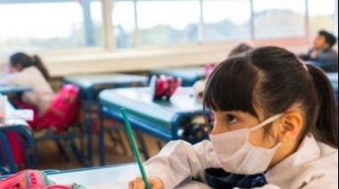 Dejó de ser obligatorio el uso de barbijo al aire libre en las escuelas de Provincia