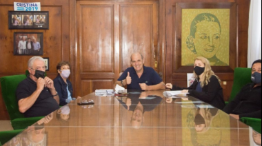 Zurro acordó paritarias con un incremento del 50% en dos cuotas y viviendas para 100 empleados
