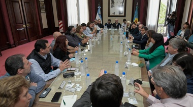 Reclaman reunión urgente con el Gobierno y la inmediata reapertura de la paritaria