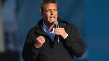 Massa advirtió a las petroleras: “Si el martes el abastecimiento de combustibles no está resuelto, desde el miércoles no van a poder exportar un solo barco más”