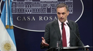Adorni calificó a la marcha universitaria como "genuina" pero cuestiona la presencia del "elenco estable" de movilizaciones