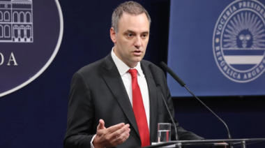 El Gobierno anunció cambios en el régimen migratorio: cobros a extranjeros y endurecimiento de requisitos de ingreso