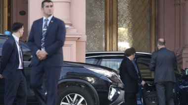 Milei reúne a su Gabinete en la previa del debate por Ficha Limpia y en medio del paro de colectivos