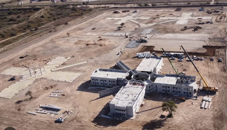 Diez guardias mujeres fueron detenidas en Córdoba por presuntos apremios ilegales a un preso trans