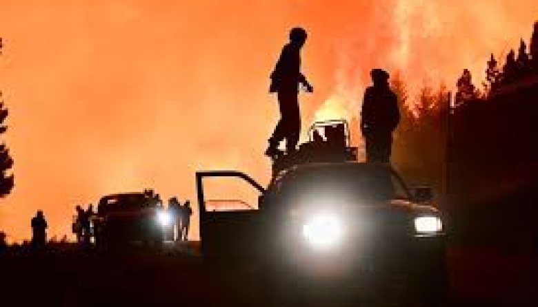 Imagen digital de Milei: saldo positivo, pero los incendios en la Patagonia marcaron el límite del control oficial