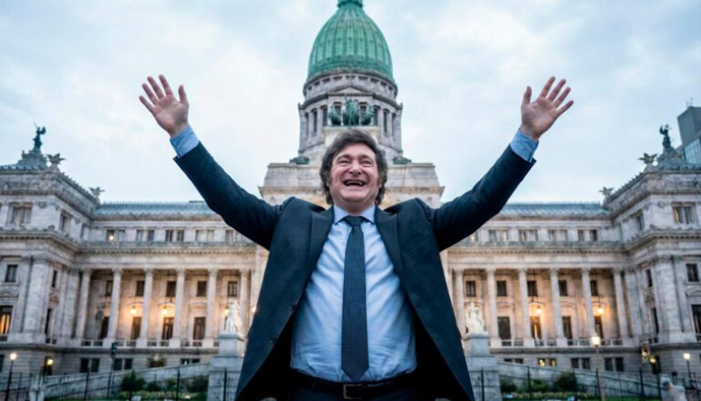 "LOS THERIANS DE LA POLITICA", por Carlos Fara