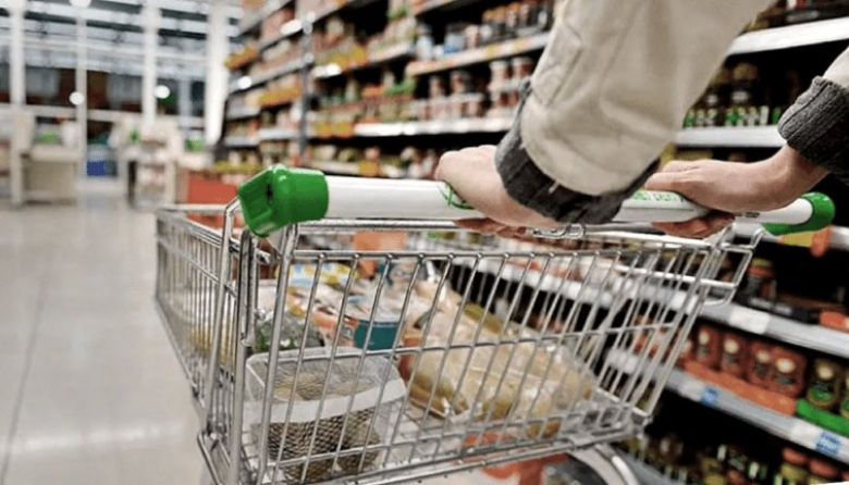 Una familia de cuatro integrantes necesita $1.498.741 para no ser pobre en mayo
