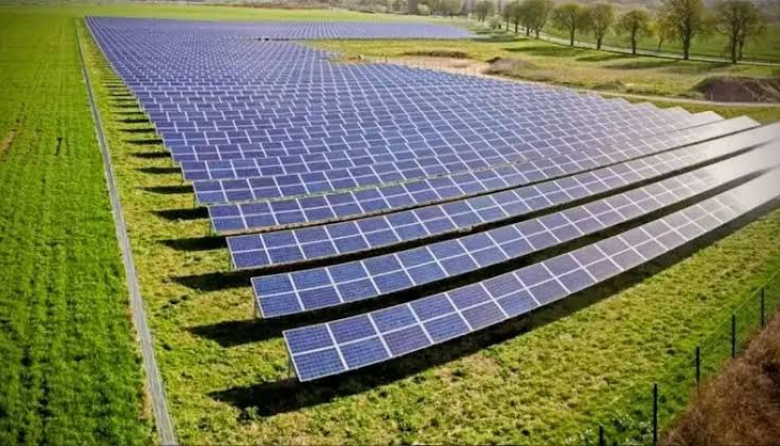 Buenos Aires construye ocho nuevos parques solares para apuntalar el servicio eléctrico en el interior provincial