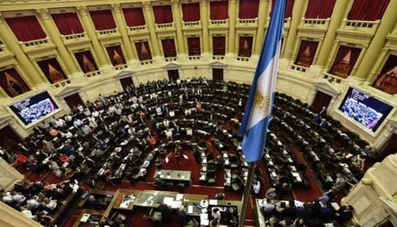 Los senadores pasarán a cobrar 12 millones de pesos por mes
