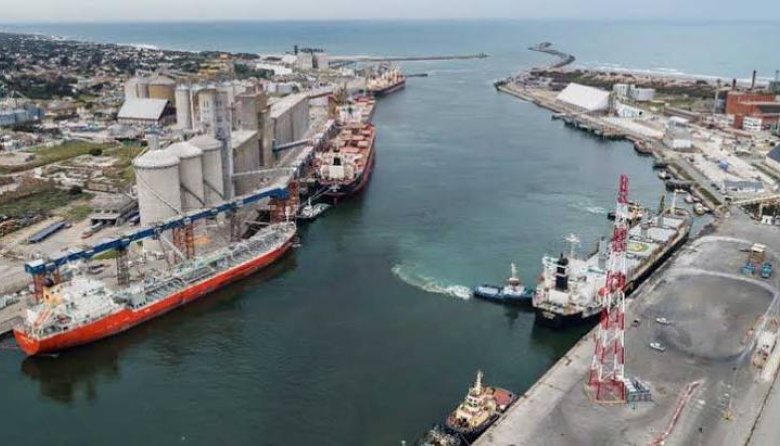 Intendentes piden a Nación reactivar el tren que conecta con Puerto Quequén