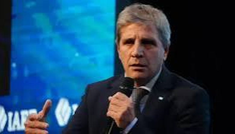 El Gobierno proyecta un crecimiento del 4% y 21,1% de inflación promedio