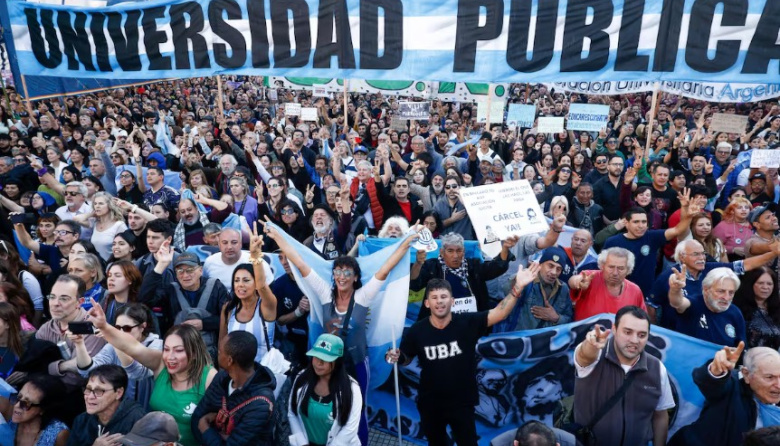 5° Marcha Universitaria Federal en reclamo al cumplimiento de la Ley de Financiamiento