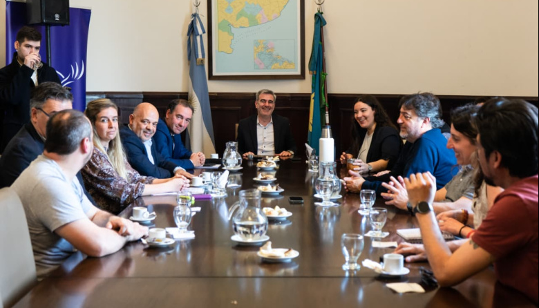 LLA propone derogar 40 leyes y reorganizar 279 registros de la provincia de Buenos Aires
