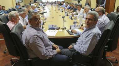 La CGT y la Unión Industrial extienden por 60 días el acuerdo por suspensiones y reducciones de sueldo