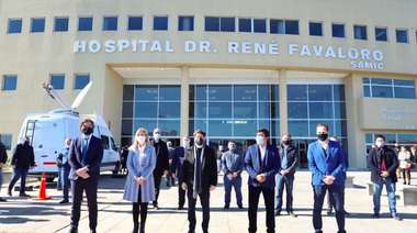 Kicillof junto a Fernández en la ¿re? inauguración del Hospital Favaloro