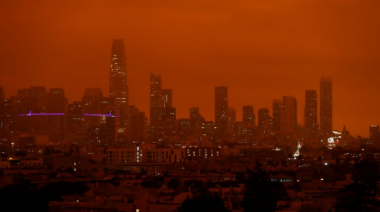 Los incendios dejan a la ciudad de San Francisco teñida de naranja