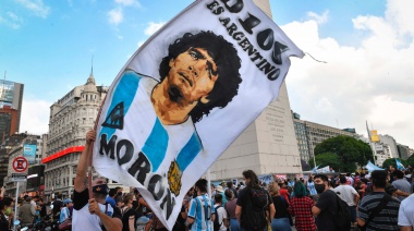 Según la autopsia, Maradona murió de un "edema agudo de pulmón" y una "insuficiencia cardíaca"