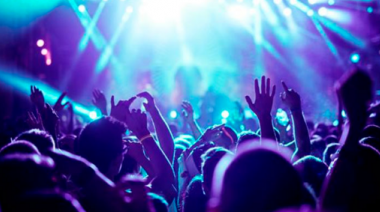 Desarticulan tres fiestas clandestinas masivas con un intenso operativo