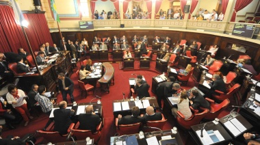 Tras acuerdo con la oposición la Legislatura bonaerense sancionó Presupuesto enviado por Kicillof