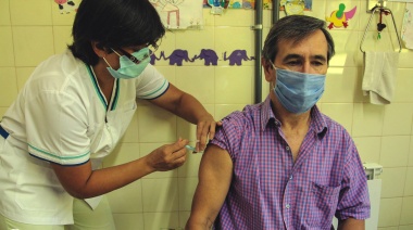 Harispe: “la vacuna es una herramienta más que tenemos para prevenir el virus”