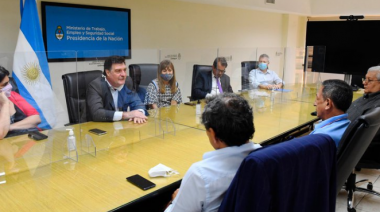 Los cuatro gremios ferroviarios firmaron la paritaria para 2021