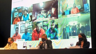 Rossi, Bauer y Filmus encabezaron en Tecnópolis un acto por el Día de la Antártida