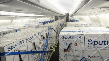 Más vacunas: llegaron otras 800.000 dosis de la Sputnik V