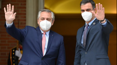 Fernández se reunió con el Rey de España y Pedro Sánchez, quienes lo apoyaron en sus negociaciones con el FMI