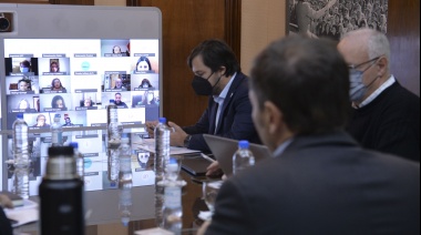 Kicillof se reunió con el comité de expertos de la provincia