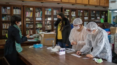 El Municipio realiza hisopados a docentes para seguir garantizando la presencialidad escolar