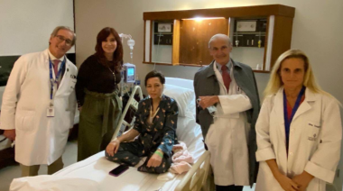 Mayra Mendoza se mostró junto a Cristina Kirchner luego de ser operada con éxito de un tumor