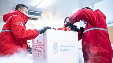 Comienza la distribución de 1.368.800 dosis a los 24 distritos del país