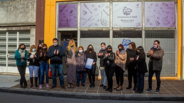 Bertellys visitó la cooperativa Hecho en Azul
