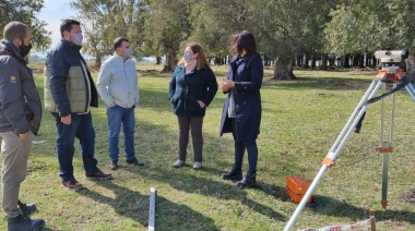 Realizan trabajos de apertura de calles en el SIPA