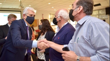El Gobierno busca restablecer su vínculo con el campo