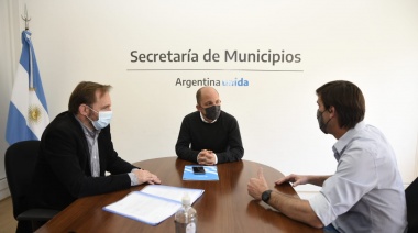 Rogelio Iparraguirre junto a Luciano Lafosse buscan avanzar con el convenio por $30 millones para Tandil