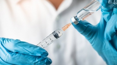 ¿Por qué es necesaria una tercera dosis en inmunodeprimidos y mayores de 50 vacunados con el esquema de Sinopharm?