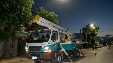 Andrés Watson: “Instalamos más de 2700 luces LED en todo el distrito”
