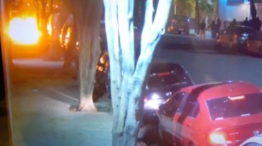 Encapuchados atacaron el edificio del Grupo Clarín con bombas molotov