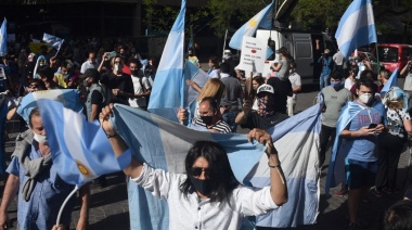 La ex ministra de seguridad se sumó a la convocatoria de la marcha contra la vicepresidenta