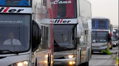 La provincia de Buenos Aires exigirá pase sanitario para viajar en colectivos y micros de media y larga distancia