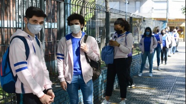 Alumnos porteños denuncian que están obligados a hacer las prácticas laborales