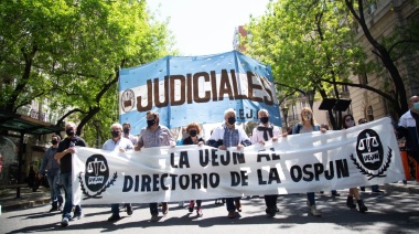 Marcha de judiciales por aumento y participación en la obra social