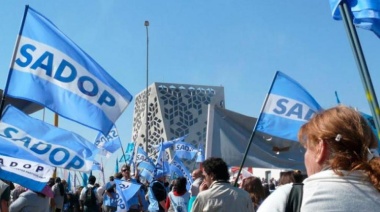Gremio y cámaras privadas acordaron mejora anual del 96% para docentes extraprogramáticos