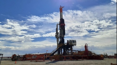 El petróleo continúa en descenso por temor a recesión