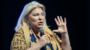 "Vas a terminar preso": el mensaje de Elisa Carrió a Luis Caputo por la crisis en el Garrahan