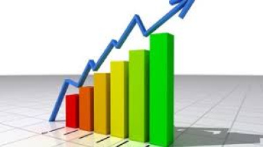 La economía se desacelera y el índice Líder vuelve a subir