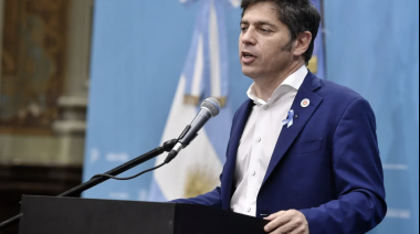 Axel Kicillof convocó a conferencia de prensa rodeado de intendentes en plena puja por la deuda